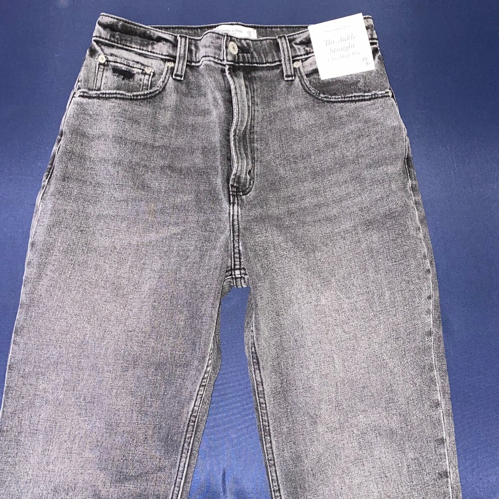 Ultra High Rise Ankle Straight Jeans